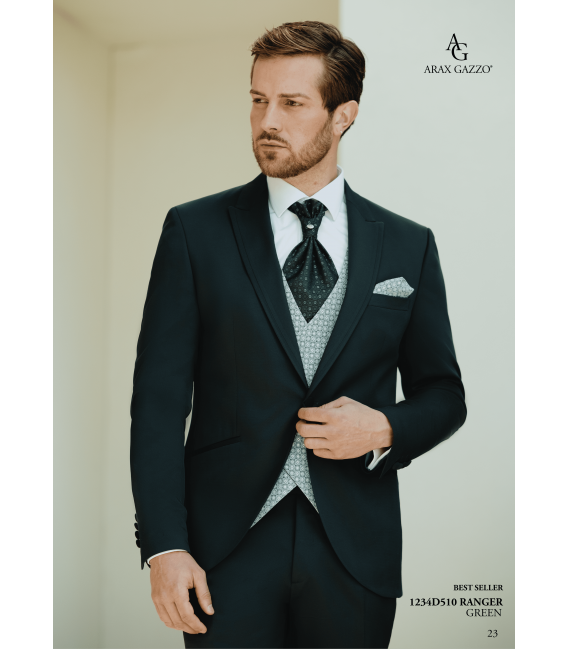 Look 10