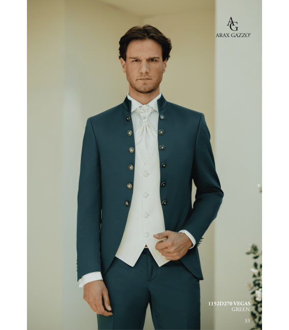 Look 15